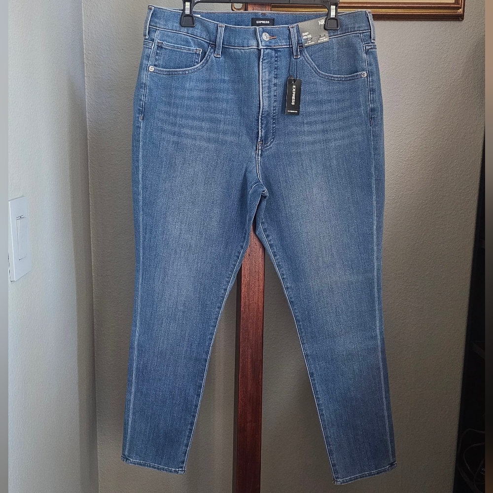 Sold Express Women's High Rise Jeans - Blue Size 14 Regular